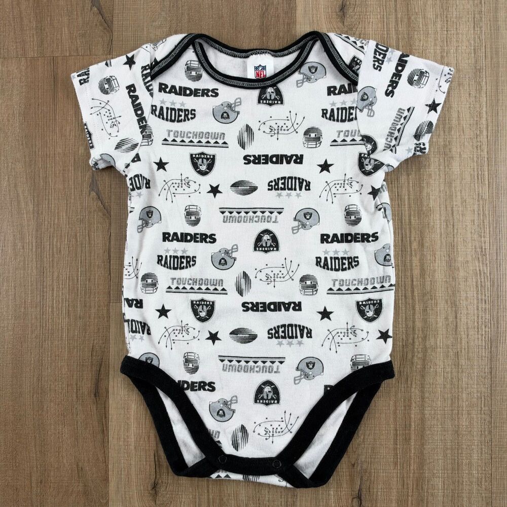 NFL Las Vegas Raiders Raiderette Black White Knit Baby Onesie 18 Months